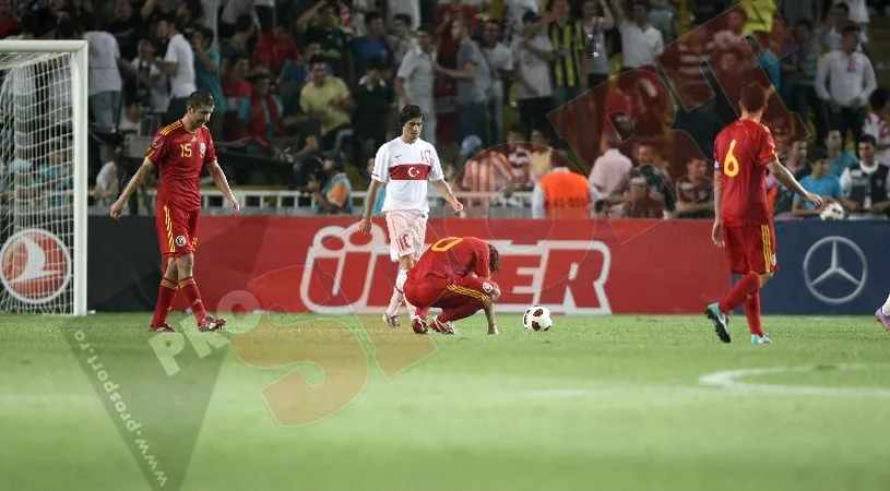 Ne fură până și frații sârbi! **Turcia-România 2-0