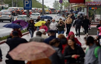 Vremea se schimbă radical în toată ţara. Când va fi lovită România de ploi şi furtuni