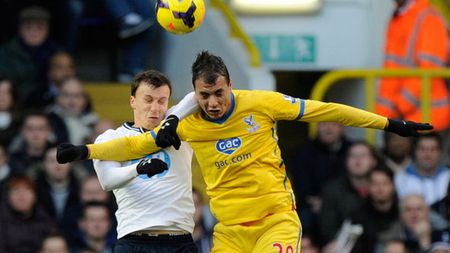 Chiricheș, criticat dur după gafa cu Sunderland: "E plătit foarte bine pentru înclinația sa de a juca fotbal în zonele periculoase ale terenului"