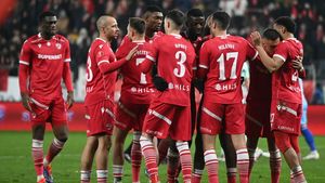 Dinamo începe negocierile cu fotbalistul african: „Are multe calități”