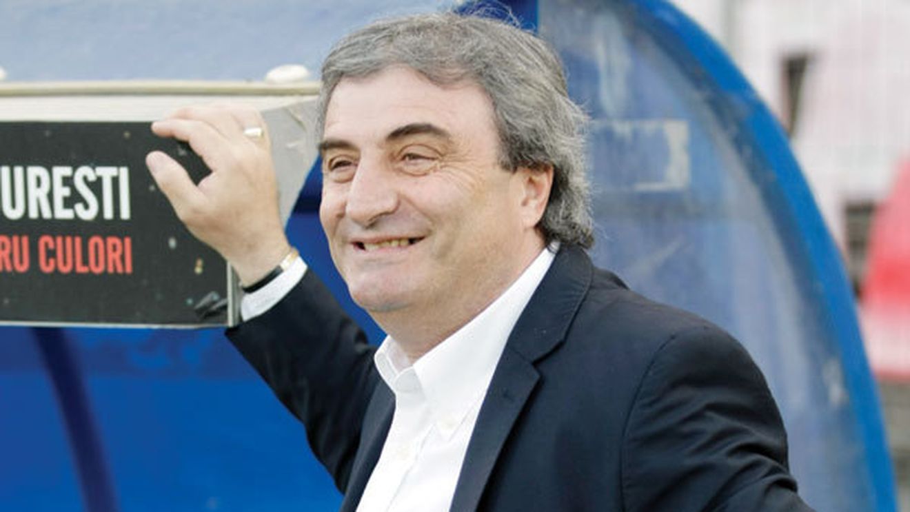 INTERVIU Făcut praf de Becali, Fl. Costea e apărat de Stoichiță: "A fost huiduit, dar sunt mulțumit de el!"