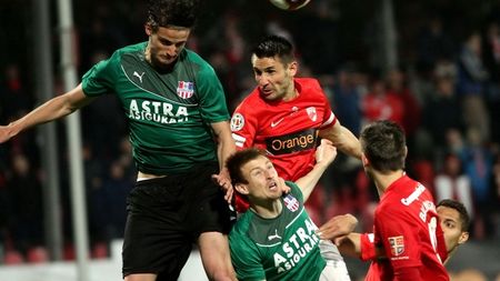 Grigore, dorit și de turcii de la Genclerbirligi. Dinamo așteaptă și răspunsul celor de la Toulouse