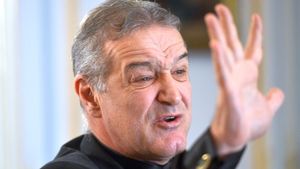 Gigi Becali este convins că Florinel Coman va scăpa de pușcărie! „Nici carnetul nu i-l poate reține”. Patronul FCSB a dezvăluit de ce jucătorul a dat examenul în Ucraina