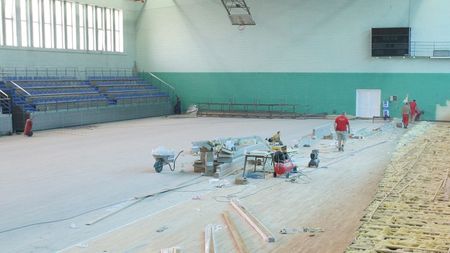 Gațu: "Sportul este în moarte clinică!** Jucăm în sălile construite de Ceaușescu!"