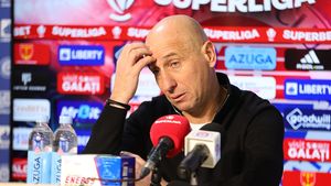 Robert Ilyeș a răbunit la microfon după FCSB – Csikszereda: „Arbitrii ar trebui să judece la fel și echipele mari”