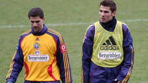 Mircea Sandu încearcă să îngroape securea războiului dintre Mutu și Pițurcă: "La un meci cu Insulele Feroe i se poate face și o retragere"