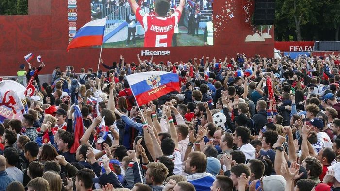 Se încing lucrurile la Cupa Mondială. Departamentul de Stat al SUA avertizează: "Nu călătoriți în Rusia! Teroriștii plănuiesc atacuri, țintesc turiști!"


