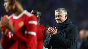 Puștiul minune Noam Emeran a fost primul transfer din era Ole Gunnar Solskjaer pentru Manchester United și acum el este pe val grație unui sfat pe care legenda Wayne Rooney i l-a oferit!
