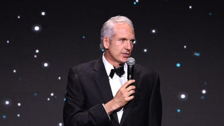 Dan Șucu negociază cu un brazilian care are avere de 5,9 miliarde de euro pentru a deveni acționar la echipă