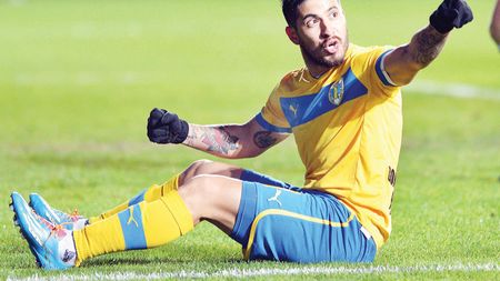 După ce a criticat pregătirea fizică, acum se arată nemulțumit de selecție. Mulțescu: "Nu mă pot bate la titlu cu lotul ăsta". Noul antrenor al Petrolului, contrat dur de fostul manager 