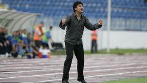 „Am reziliat contractul cu Falub"