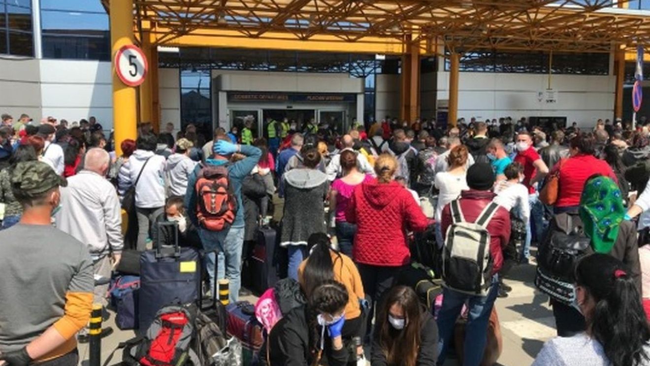 Sportivii, mesaj dur pentru politicieni: „Chiar nu îţi este ruşine?” + „Nu se mai răspândește COVID-19?”. Scena care i-a revoltat