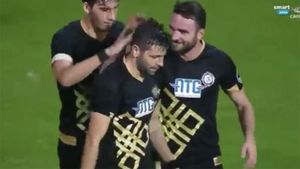 VIDEO | Primele goluri înscrise de Rusescu pentru Osmanlispor. Fostul atacant al Stelei a marcat de două într-un meci cu Beșiktaș