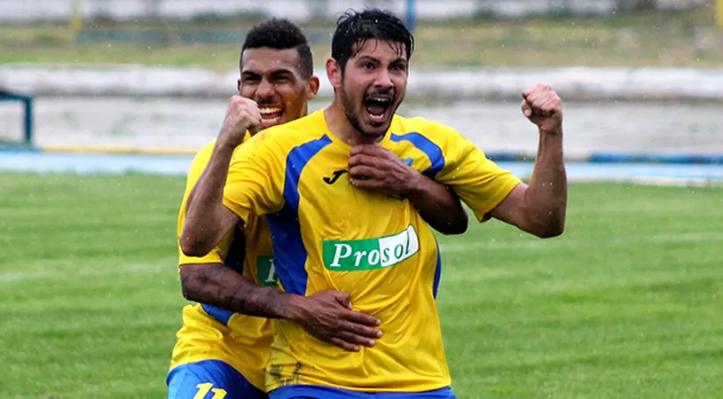 Golgheterul Ligii 2 se antrenează cu Rapid.** Giuleștenii au în lot doi jucători de la Călărași, fosta rivală la promovare