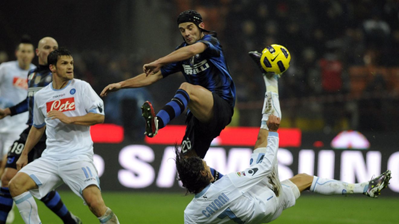 Se face rocada?** Inter îi ia înlocuitor lui Chivu de la City! O regulă UEFA îl poate ajuta pe român să ajungă lângă Pantilimon