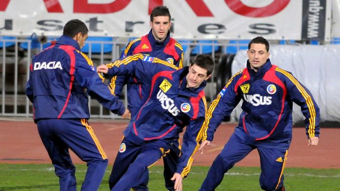 „Nu m-am simțit bine la echipa națională. Pițurcă nu m-a vrut, iar lui Răzvan Lucescu îi cer scuze”. Mărturia surprinzătoare a unui fotbalist, la 11 ani de la debutul pentru România | EXCLUSIV