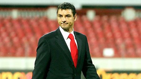 Ganea așteaptă oferta de prelungire! Antrenorul lui "U" rămâne indiferent de decizia TAS. "Îmi doresc continuitate"