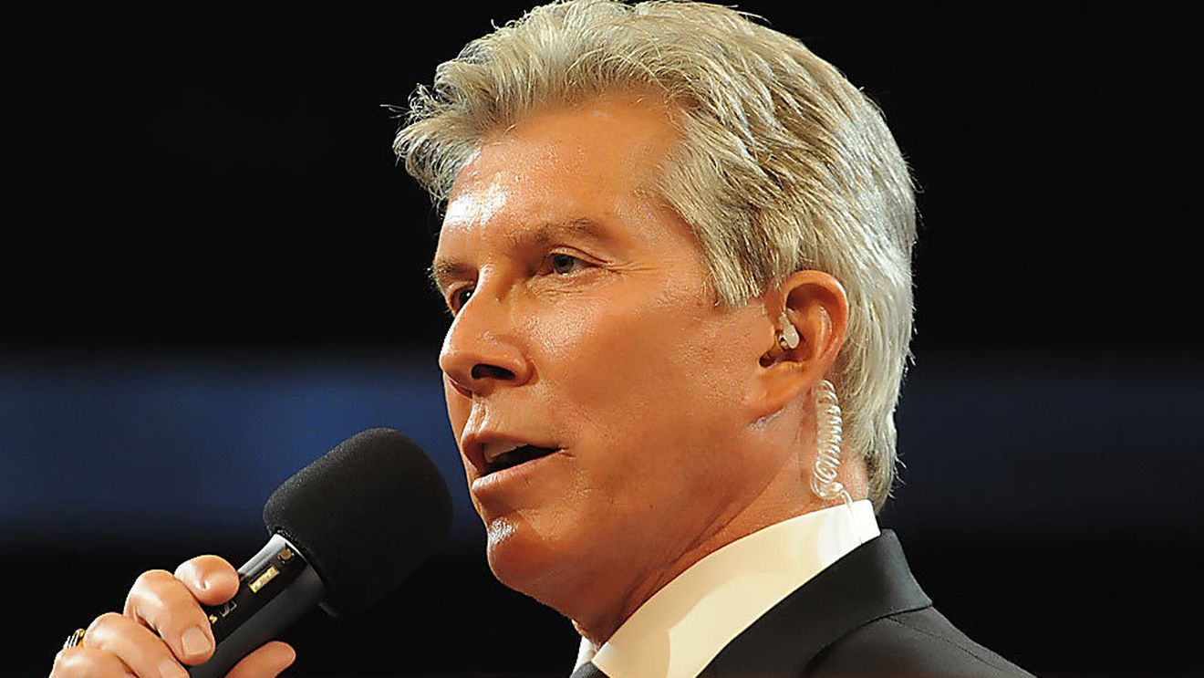 Singurul om care are voie să spună "Let's get ready to rumble"** într-un spectacol va prezenta gala lui Bute de la București!