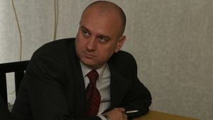 Costin: "Mutu ne-a refuzat ajutorul pentru că nu i-am cerut comision"