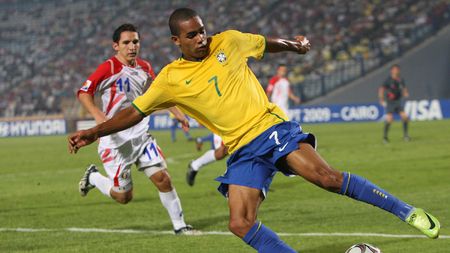 Lucescu 'și-a tras' un brazilian de 19 ani!** VIDEO Vezi ce poate Alex Teixeira!