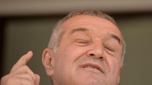 Fotbalistul umilit de Gigi Becali la FCSB și-a schimbat meseria! Ce face acum după modelul Victor Pițurcă | EXCLUSIV