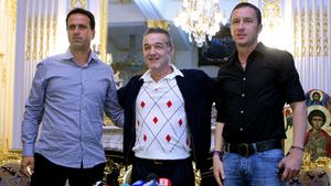 I-a avertizat de la început!** Ce MESAJ le-a transmis Levi lui Becali și lui MM după primul cantonament