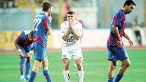 VEZI când se dă liber la transferuri în Liga I!** Care vor fi cele mai tari?