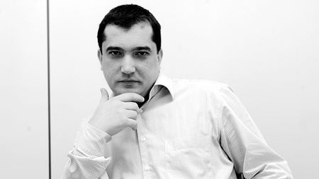 Trei, Piți, și toți trei!