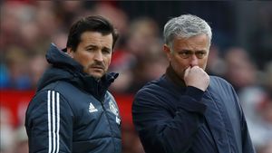 OFICIAL | Prima plecare a verii de la Manchester United! Mourinho rămâne descoperit după ultima mutare: "Le mulțumesc!"