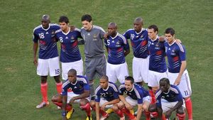 Presa internațională după eliminarea Franței: "Adieu les Bleus / Capul cocoșului a fost tăiat"