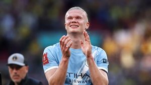 Erling Haaland a intervenit în timpul meciului PSG - Bayern 5-4! Ce mesaj a postat starul lui Manchester City