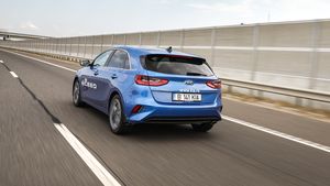 Test drive Kia Ceed - Biletul de intrare al coreenilor în liga selectă a clasei compacte - GALERIE FOTO