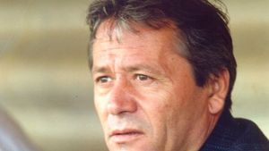 Bucurescu: "Am câștigat un meci de șase puncte!"