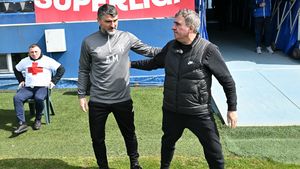 „Zece jucători mai rămân!”. Conducătorul din Superliga, dezvăluiri în Austria despre lovitura pe care a dat-o: „Între primii antrenori”. EXCLUSIV