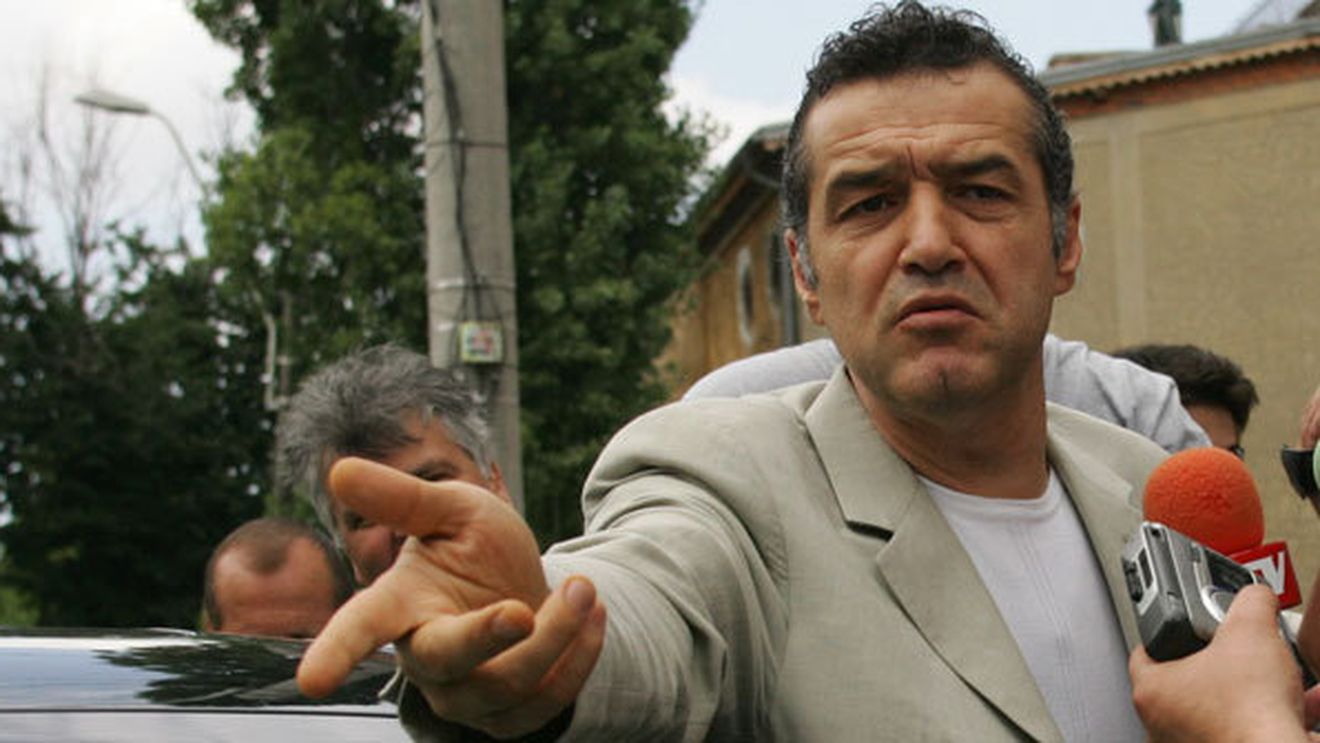 Becali a rămas interzis!** Prima reacție după RUȘINEA de la Mediaș și jucătorul care l-a scos din minți: "Mi-a DISTRUS echipa"