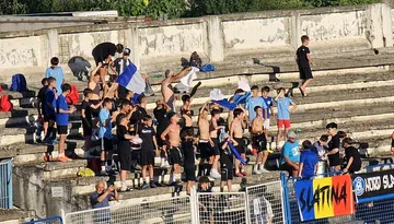 Lider în Liga 2, CSM Slatina joacă pe un stadion care arată tot mai rău. Gică Craioveanu: ”Cade tencuiala, cade tot”