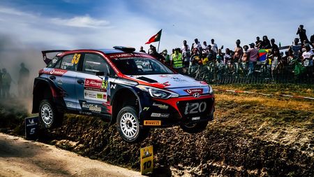 Două echipaje tricolore, la etapa mondială de raliuri din Sardinia