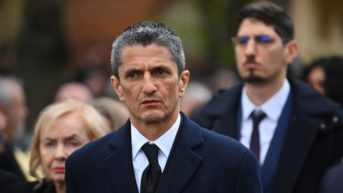 Cei 4 trimiși ai miliardarului Savvidis la înmormântarea lui Mircea Lucescu au asistat în biserică la momentul care i-a sensibilizat pe greci: „Emoționant”