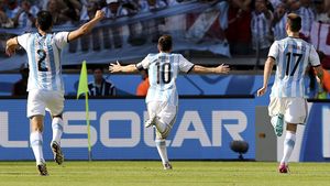 VIDEO | Imnul Argentinei la Campionatul Mondial le produce coșmaruri brazilienilor. Aguero e cel mai în formă fotbalist-cântăreț