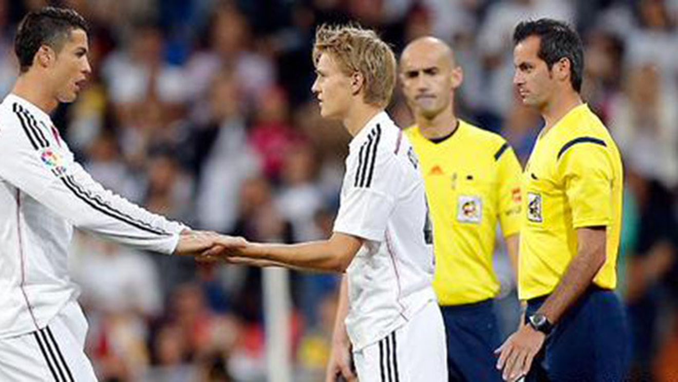 Odegaard, cel mai tânăr debutant din istoria Realului! Puștiul a intrat în locul lui Ronaldo și a reușit un meci perfect
