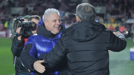 Ce n-ai văzut la TV în Rapid - Buzău 2-0. Gestul surprinzător făcut în Giulești de cei mai mari contestatari ai lui Marius Șumudică. SPECIAL