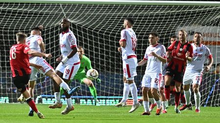 Dinamo - Csikszereda 4-0, în etapa cu numărul 16 din Superliga. „Câinii” se impun fără drept de apel și urcă pe podium