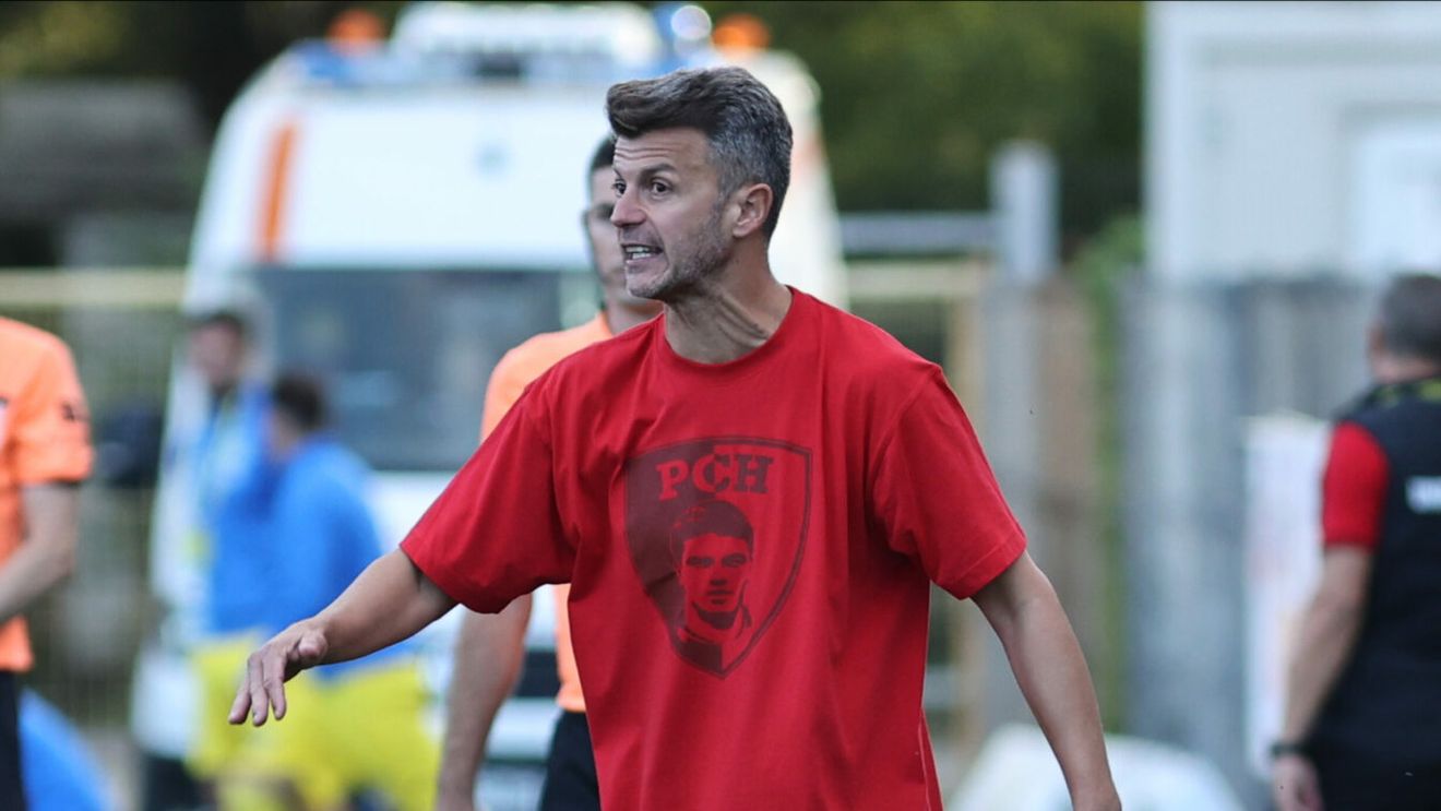 Ovidiu Burcă a fost atacat de fostul căpitan de la Dinamo, imediat după ce a semnat rezilierea: „Nu a avut bărbăție, e un laș!”