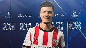 Italienii au văzut ce a făcut UEFA cu Dennis Man după golurile superbe cu Napoli şi au reacționat vehement: „Decizie surprinzătoare!”