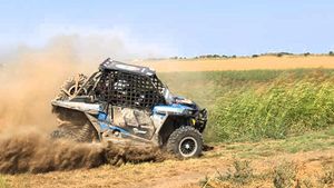 FOTO | România, prezentă la cursa internațională de rally raid Turkmen Desert Race