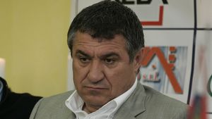 Victor Becali: "Gică Popescu nu vrea să fie președintele FRF"