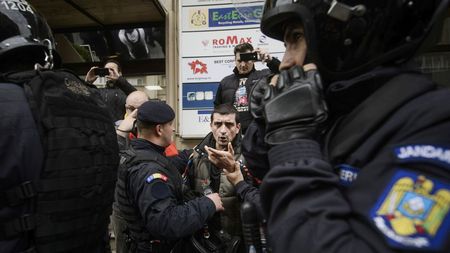 George Simion, liderul AUR, partidul - surpriză de la alegerile parlamentare 2020, în război deschis cu Dumitru Dragomir și cu Mario Camora!