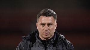 Cum l-a învins Poenaru pe Ouzounidis! Secretul profilului hormonal al jucătorilor | EXCLUSIV