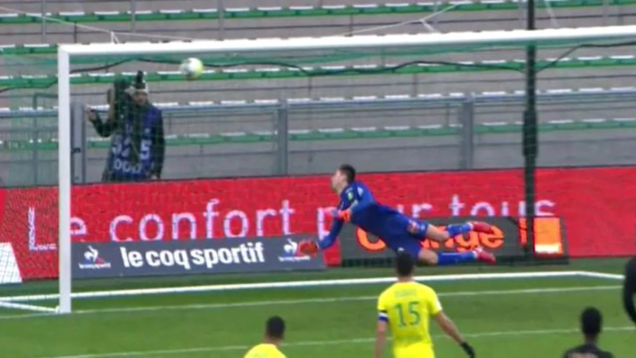 FOTO & VIDEO | Ce gol a încasat Tătărușanu! Portarul lui Nantes, simplu spectator la o super execuție. Mingea s-a oprit aproape de vinclu