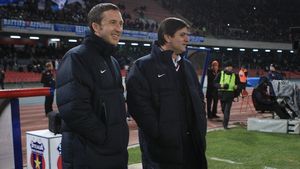 "Îmi trebuie lentile de contact să văd unde e Oțelul":)** MM dezvăluie obiectivul Stelei